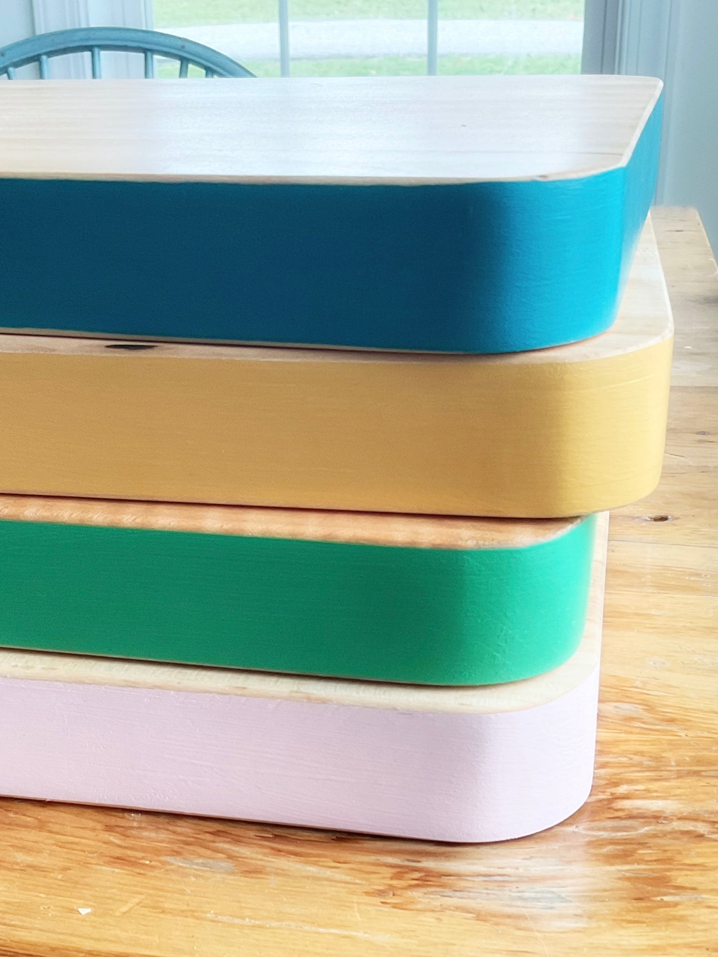 Contrast Trim Cutting Board